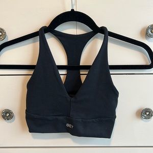 Set Active black sports bra